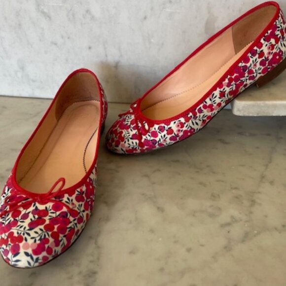 J. CREW Liberty of London Gemma Floral Ballet Flats Sz 6 Red Berry White Pink - Picture 4 of 16
